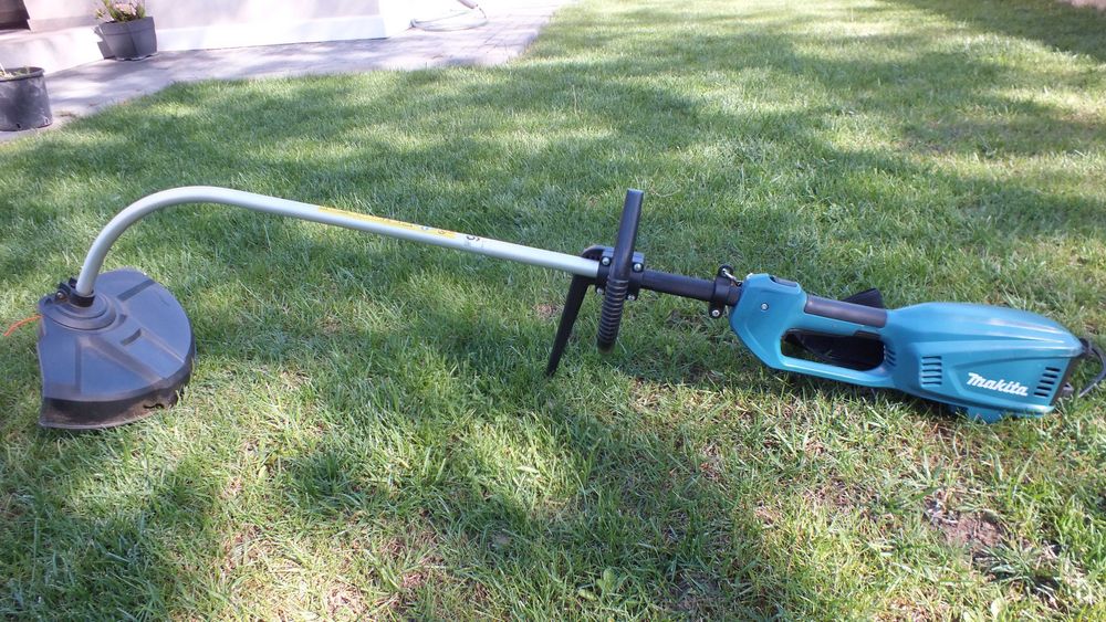 Trimmer electric Makita UR3500, 700 W