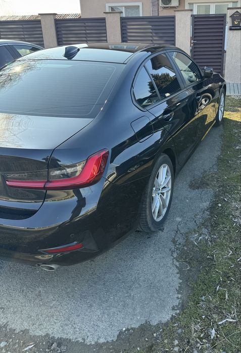 Vand BMW 318,anul 2019 intr-o stare perfecta!