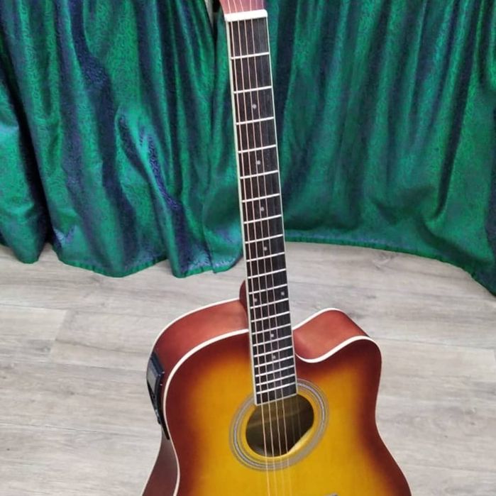 Полуаккустическая гитара 41 дюйм!