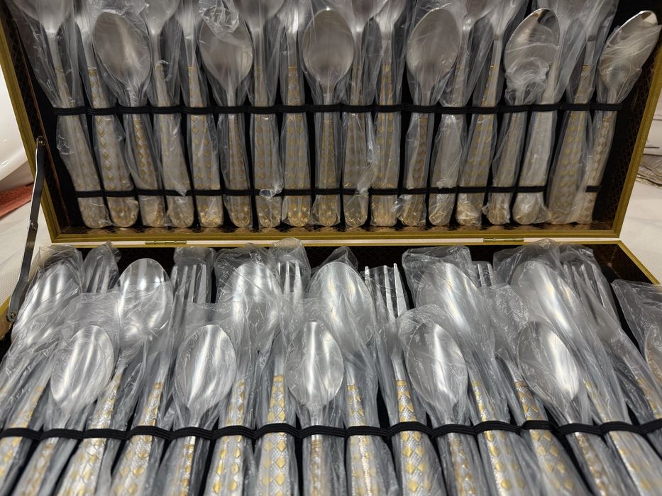 Набор столовых  приборов от zepter