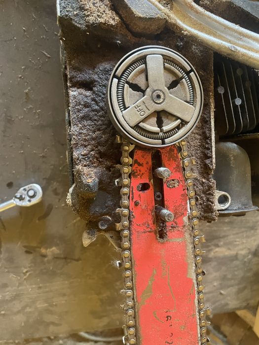 Reparati/curatare drujbe /motocoase/motocultoare (primesc si prin curier )