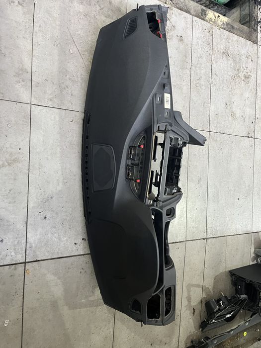 Арматурно табло бмв 3 ф30/31 ( armaturno tablo bmw 3 f30/31 )