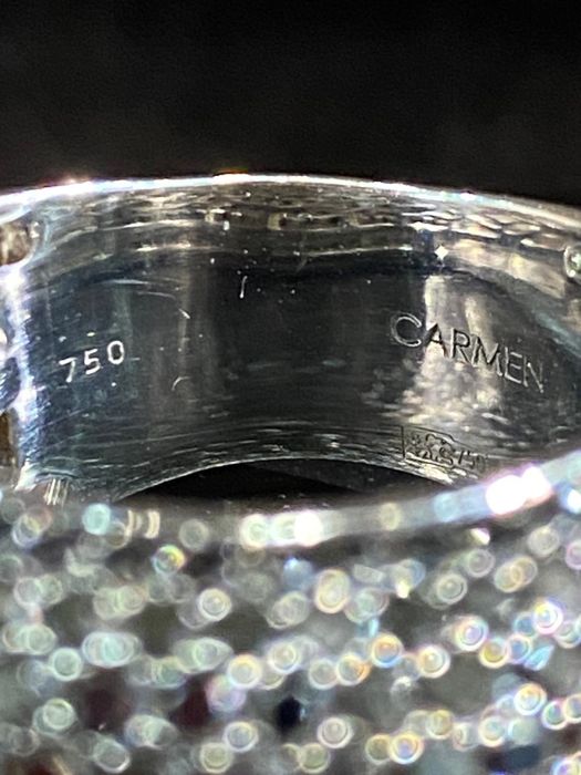 Продам кольцо золотое Carmen оригинал