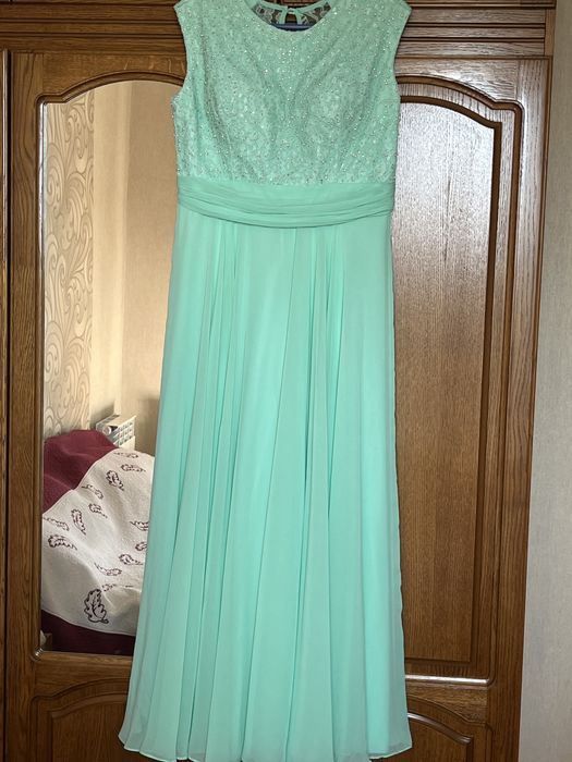 Продам вечернее платье