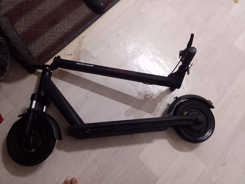 Электросамокат Hoverbot