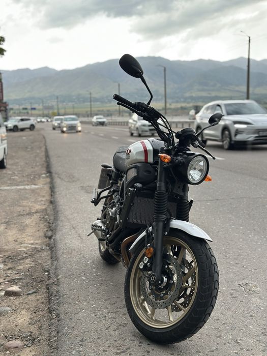 Yamaxa xsr700 years 2023 probeg 1500 km