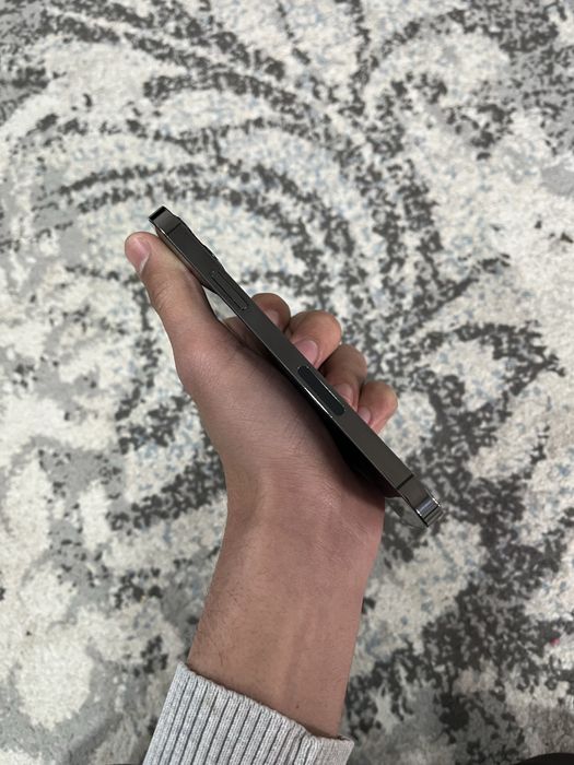 Iphone 12 pro sotiladi