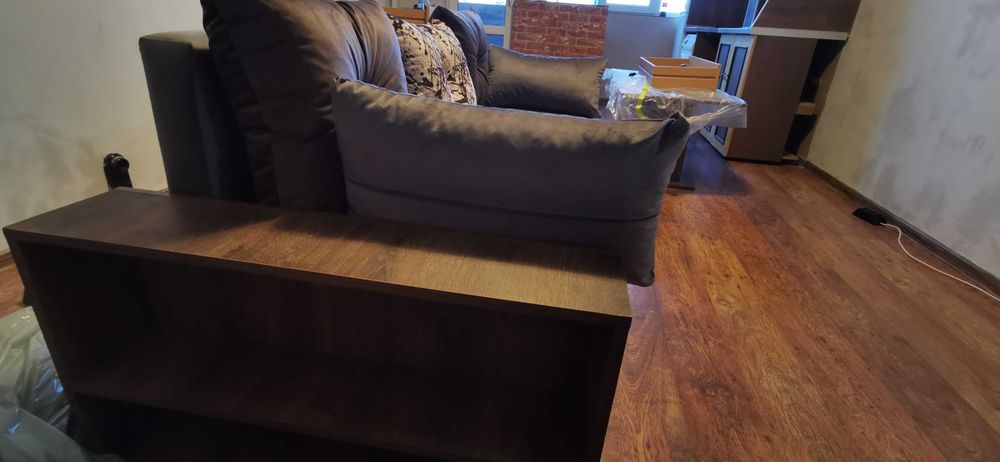 Продавам диван като нов