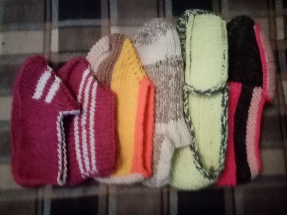 Продам вязаные следки