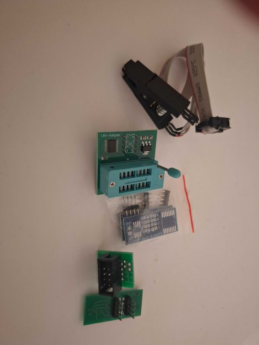Programator EZP2023+ chipuri
