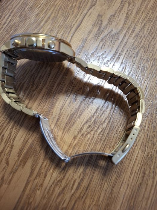 Продавам мъжки часовник СЕЙКО