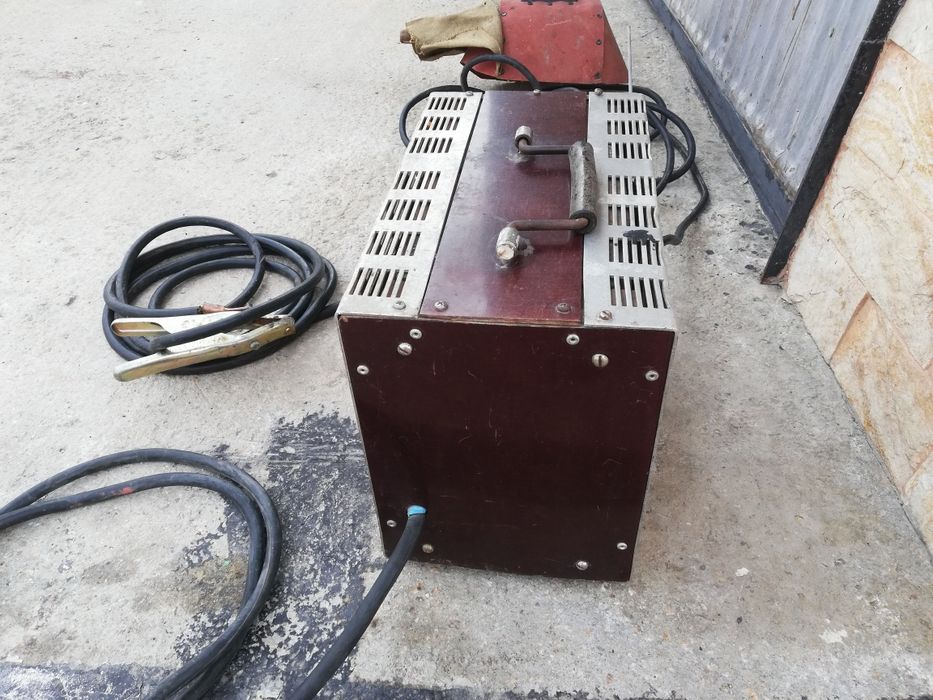 Продавам електрожен пълен комплект