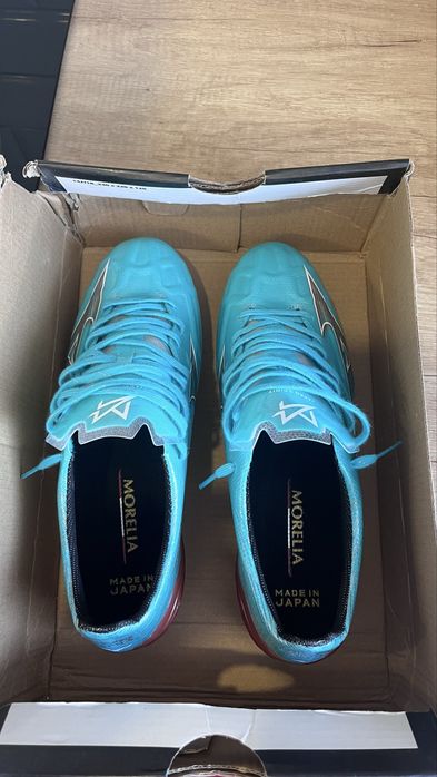 Бутсы мезуно 41-40 размер