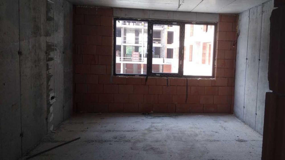 Продава се Тристаен апартамент в Пловдив, Западен - 129 кв.м за 1225 €/кв.м - Снимка #6