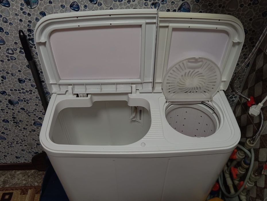 Продам стиральную машину пол автомат