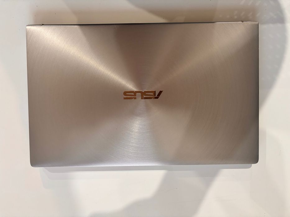 Vand laptop Asus ultraportabil, ZenBook, 14', UM433DA