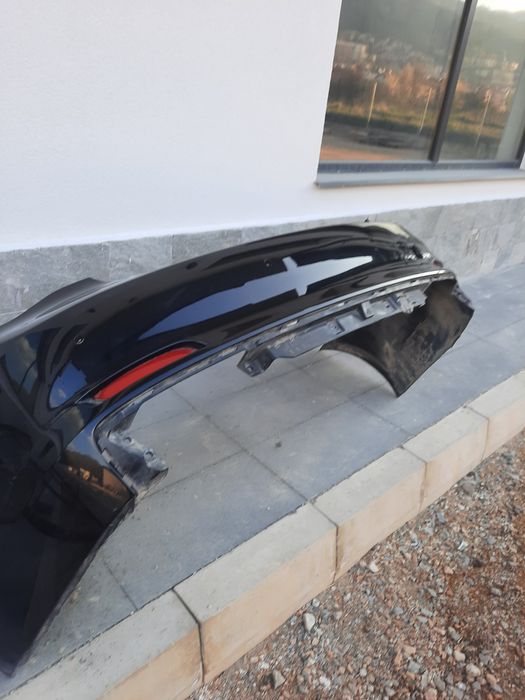 Задна броня за БМВ 7 серия.