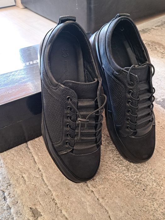 Мъжки обувки от естествена кожа