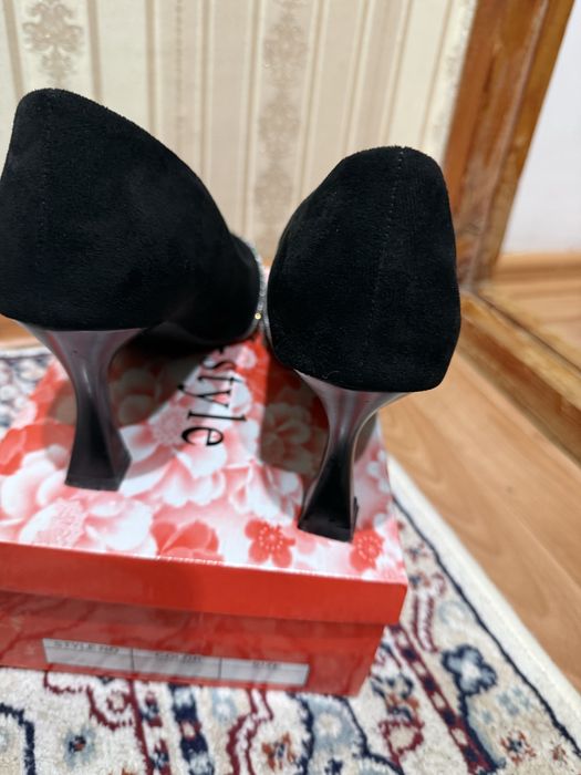 Продаются туфли б/у