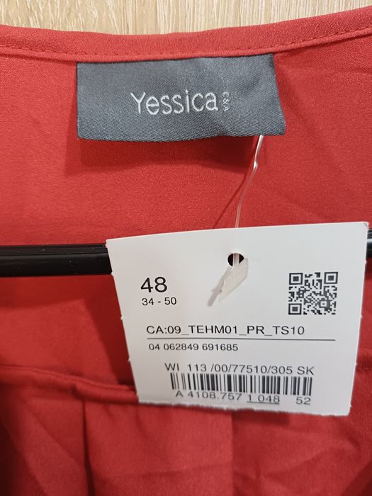 Vand bluza dama noua C&A