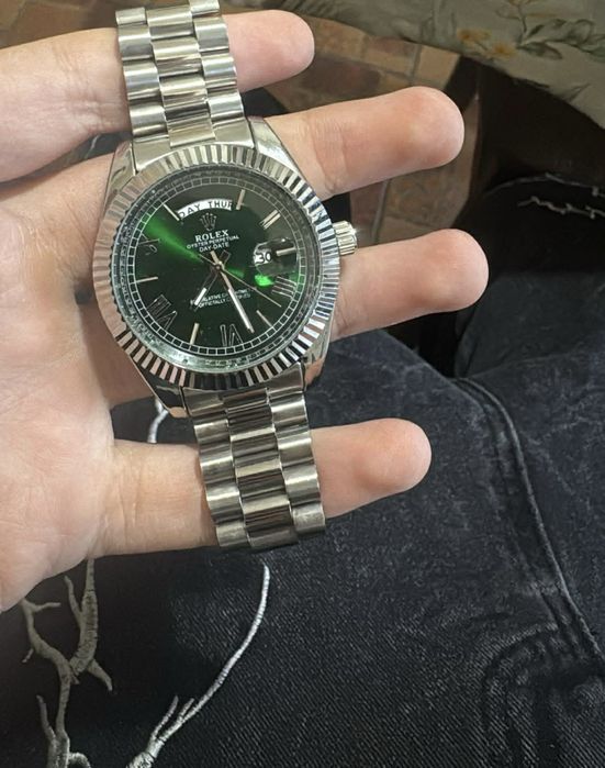 Часовник Ролекс Oуster perpetual Day-Date зелен