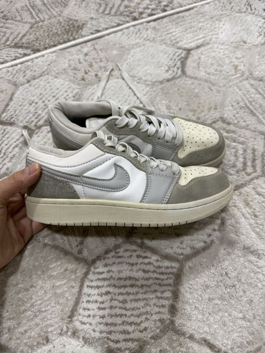 Кроссовки кеды Nike air jordan оригинал 36