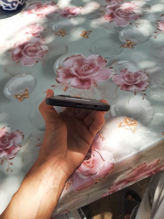 Oppo A3x yangi 2mln. sòm