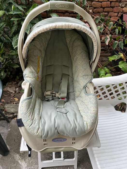 Бебешки кош за кола Graco