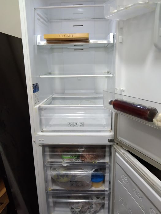 Продам холодильник