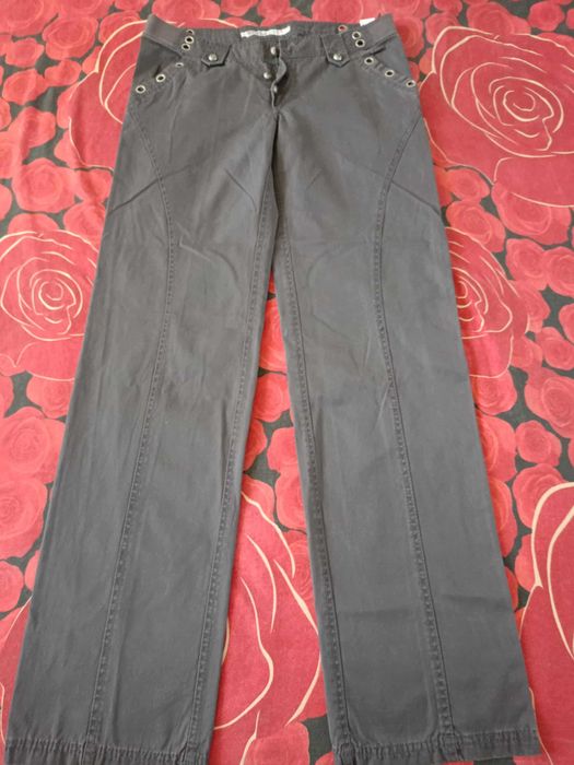 Дамски дънки, панталони и джинси