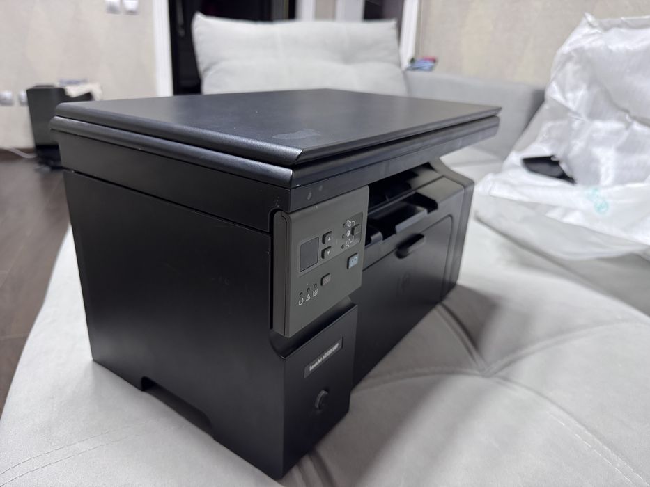 Принтер МФУ 3 в 1 HP Laser Jet M1132 MFP