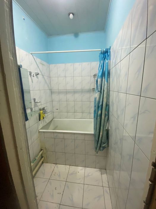 Продаётся 3 комнатная квартира пириделана 4 комнат