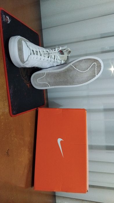 Nike Blazzer 40.