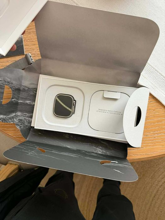 Apple watch ultra GPS + Cellular 49mm