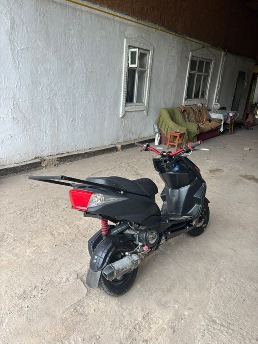 Продам м8 180 куб