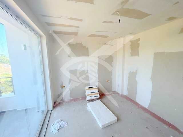 Продава се Тристаен апартамент в Созопол - 85 кв.м за 1032 €/кв.м - Снимка #3