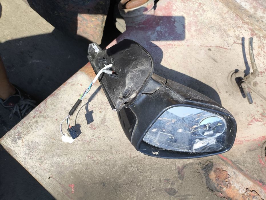 Огледало за Citroen C3 III