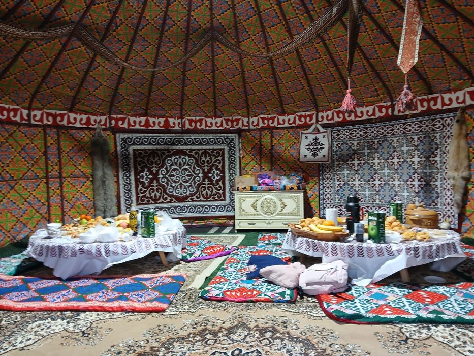 Киіз үй сатылады