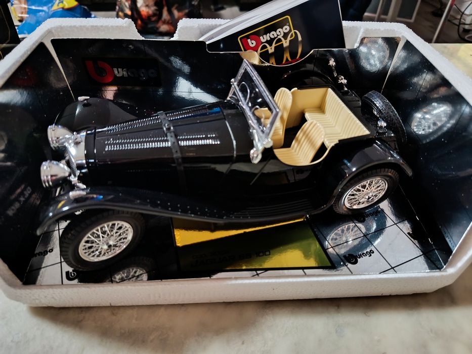 Колекционерска количка 1/18