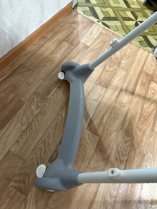 Продам стульчик для кормления