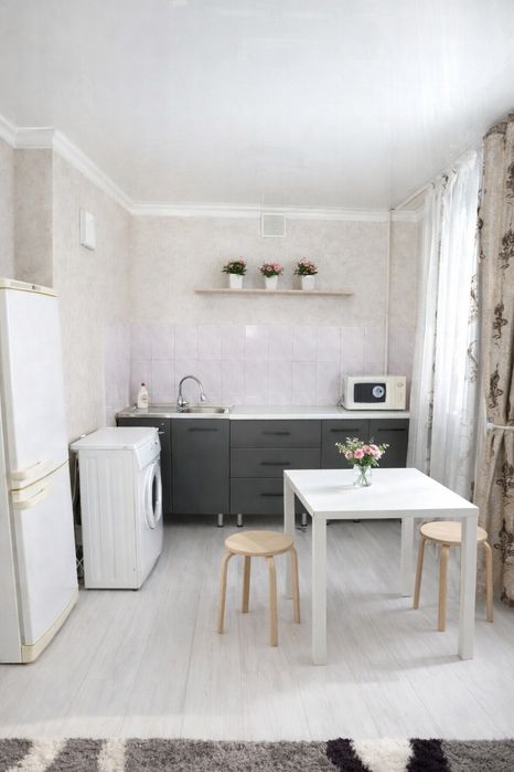 1 комнатная идеально чистая Махамбета 130А