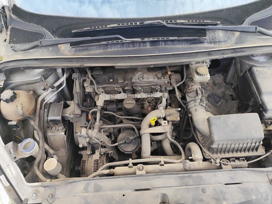 Peugeot 307 2.0HDI - 90к.с - 2002г. на части