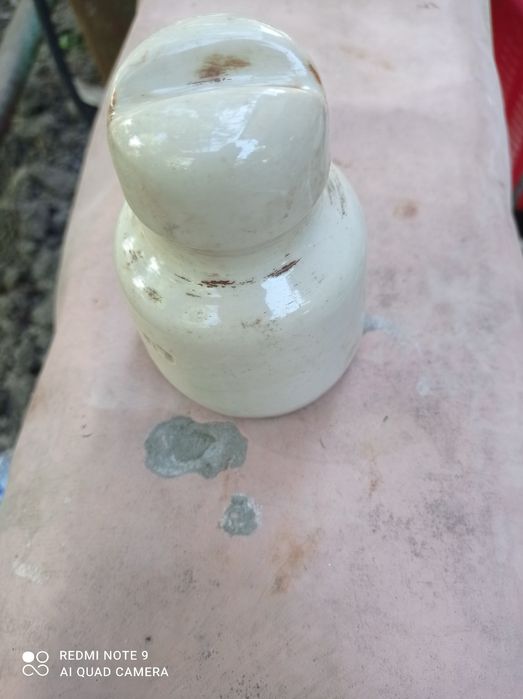 Продам высоковольтные изоляторы