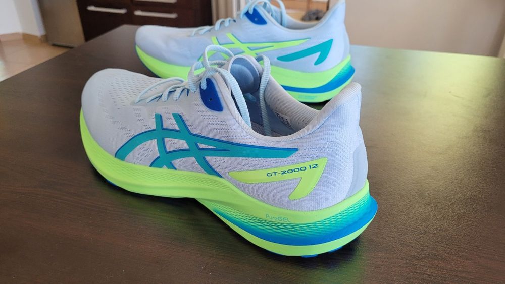 ASICS GT-2000 12 маратонки за тичане