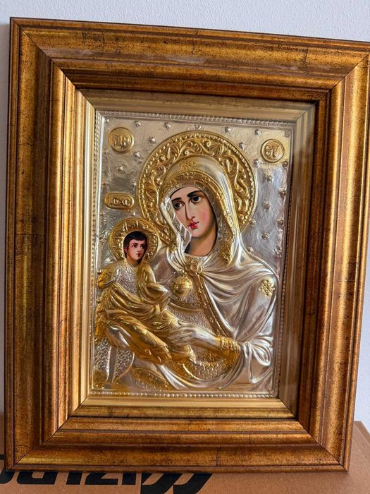 icoana veche argintata si aurita dim 24 x30 cm icoana veche argintata si aurita