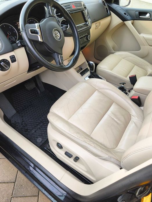 VOLKSWAGEN Tiguan 0 — imagine 2