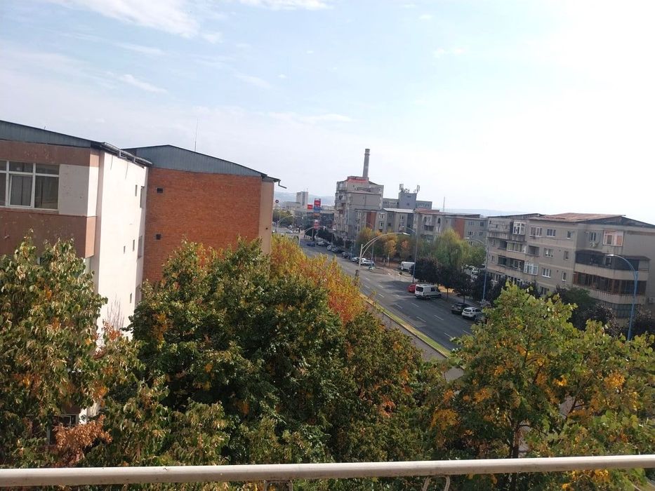 Apartament 2 camere, decomandat, Bd-ul Tudor Vladimirescu, zona Iiruc