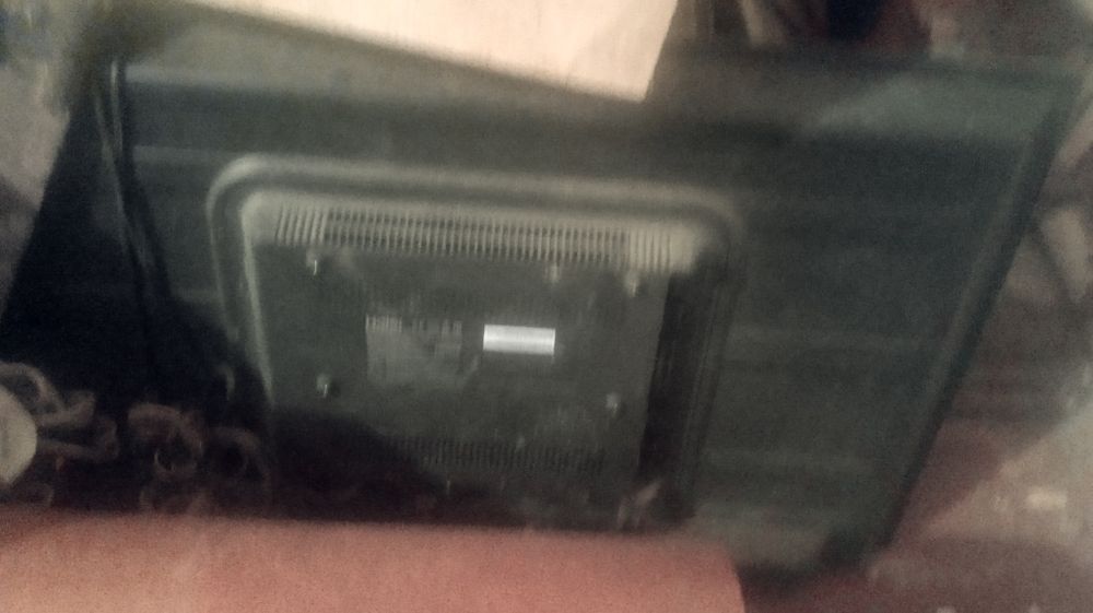 Отдам 4 телевизора