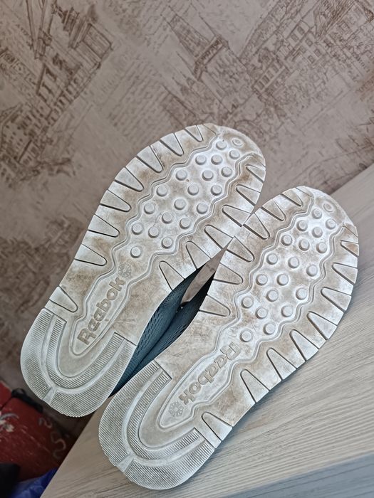 Оригинальные кроссы Reebok