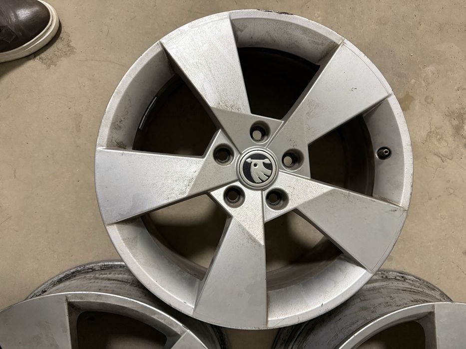 Оригинални Джанти за Шкода 17" 7Jx17H2 ET49 Skoda Octavia